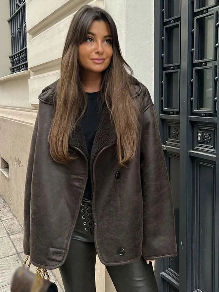 manteau une pièce en fourrure chic