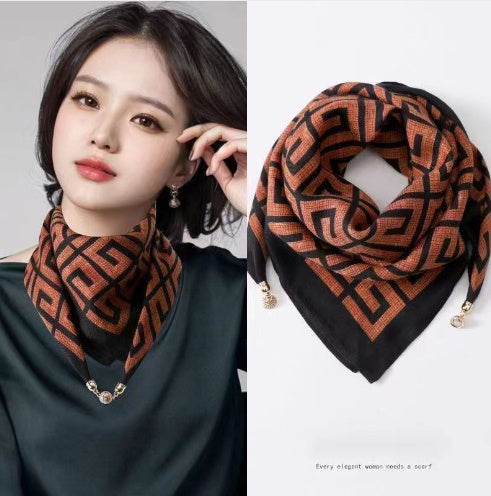 Foulard Carré en Soie avec Boucle Magnétique  Femme