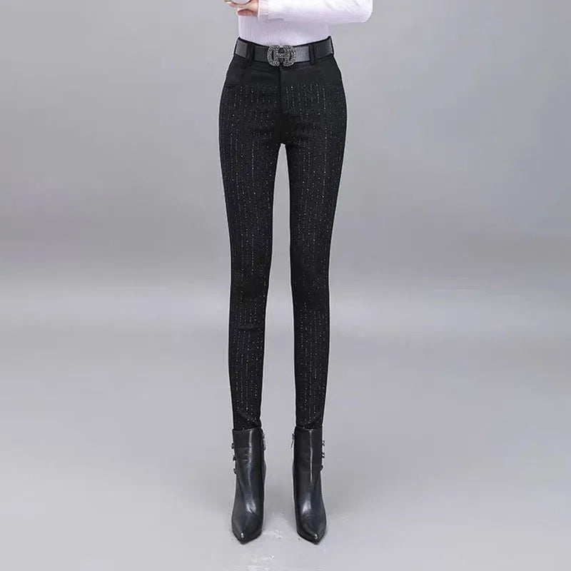 Pantalon Crayon en Denim Noir avec Strass pour Femme