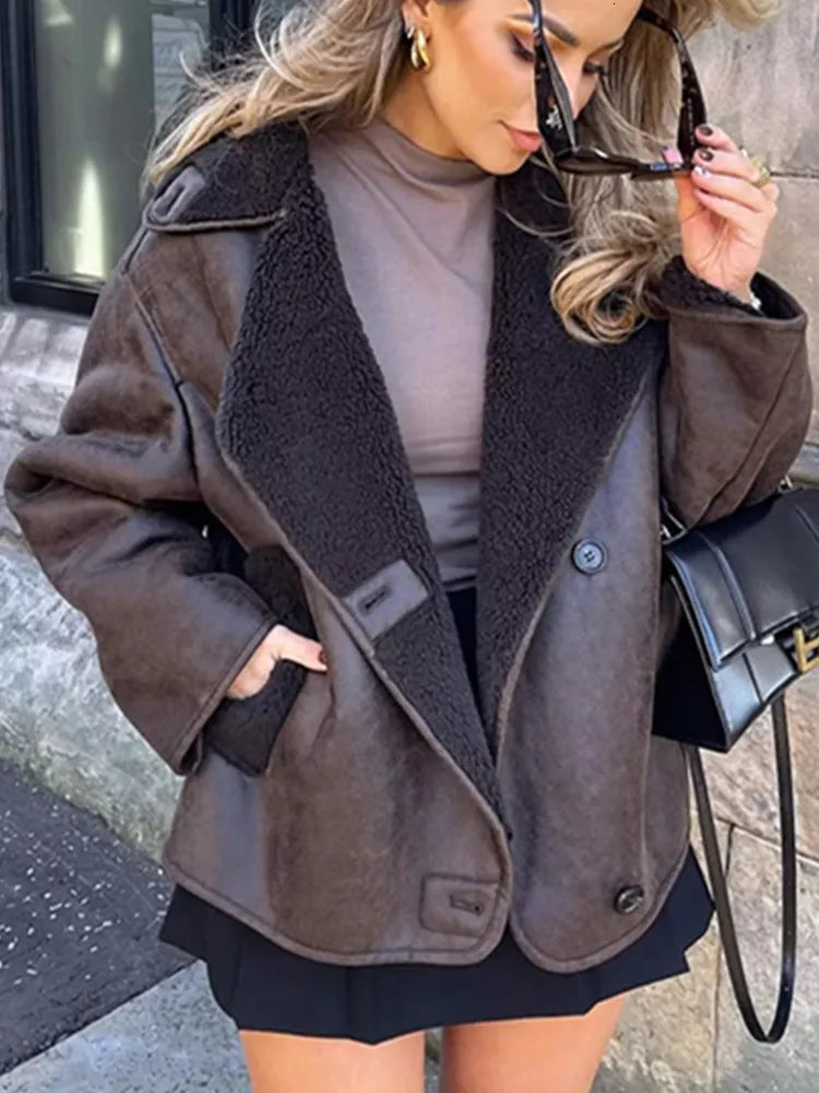 manteau une pièce en fourrure chic